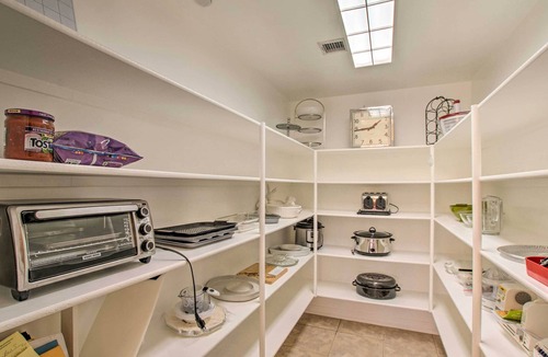 Fountain Hills House | Mtn View! Group-Friendly Getaway in Fountain Hills