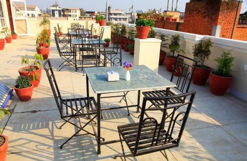 Nagarjun House | Mums Homestay & Studio Apartments