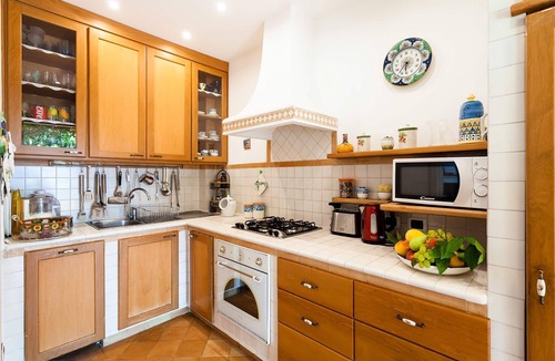 Positano House | My Rental Homes - Casa Dorothea 2, with sea view, terrace and shared pool
