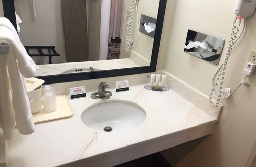 Tuba City Hotel | Navajoland Hotel of Tuba City