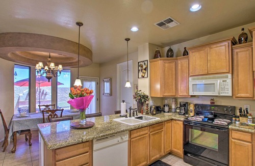Laveen Village House | Near Golf: Casita w/Patio 10 Mi to Dtwn Phoenix!