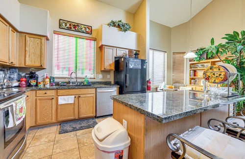 Maricopa House | Near Golf Courses & Casinos: Maricopa Home w/Yard