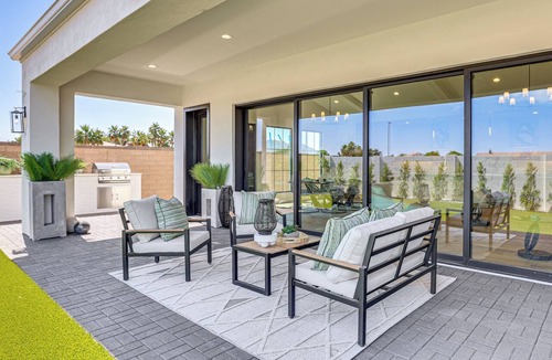 Chandler House | Near Golf - Gem w/Funished Patio in Chandler!