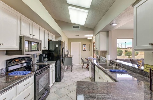 Sun City West House | Near Golf! Sun City West Retreat w/Resort Perks