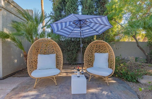 Sundown Estates House | NEW Serene/Upscale/Fenced Pool-Central Scottsdale