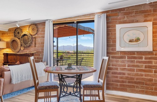 Oracle Foothills Estates Apartment | Newly remodeled suite! Large private deck w/mountain and sweeping sunset views