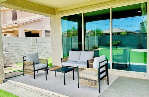Maricopa County House | Newly Renovated Desert Retreat with Resort-Style Backyard