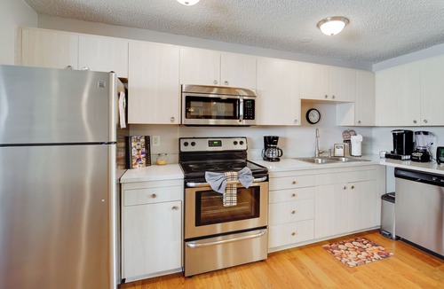 Ocean Park Apartment | Next to Turtle Preserve: Oceanside Florida Retreat