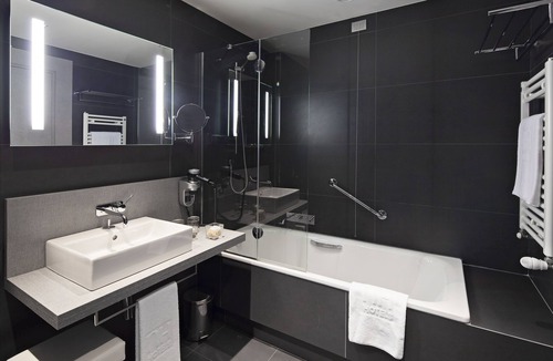 Trento Hotel | NH Trento