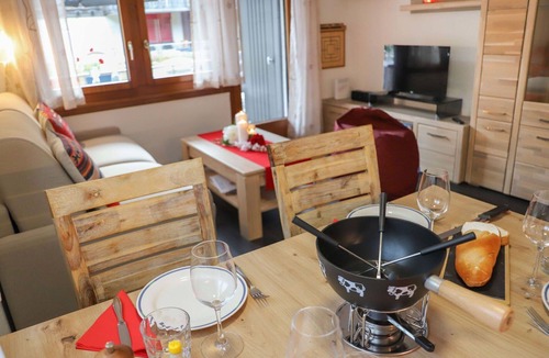 Zermatt Apartment | Nice apartment for 4 guests with WIFI, TV and terrace