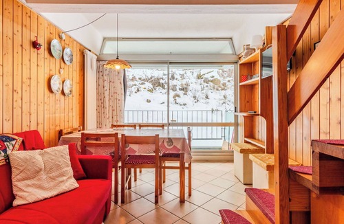 Marilleva Apartment | Nice apartment for 5 guests with TV and patio