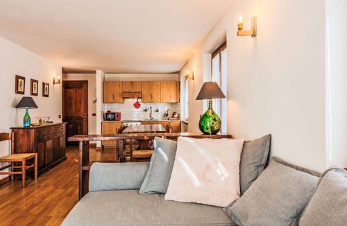 Sant'Antonio di Mavignola Apartment | Nice apartment for 6 people with TV and balcony