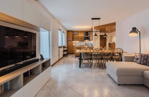 Pinzolo Apartment | Nice apartment for 8 guests with WIFI, TV and balcony