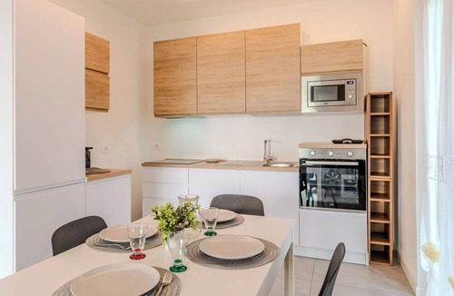 Cologna Apartment | Nice apartment for 5 guests with WIFI, TV, patio and panoramic view