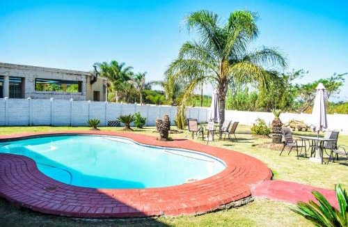 Ladysmith House | NKGuestHouse