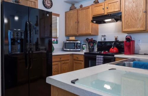 Tramonto House | North Phoenix Condo – Sunset Views + Community Heated Pool