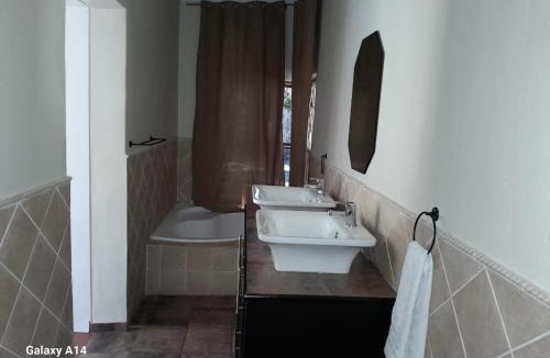 Meer En See Bed & Breakfast | Nqabanqaba