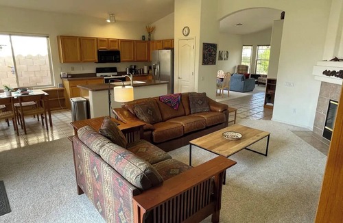 Encanto Canyon House | Oasis House near the beautiful Catalina foothills in Tucson
