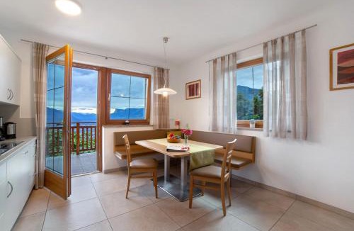 Tirolo Apartment | Oberötzbauer Apartment Alpenrose