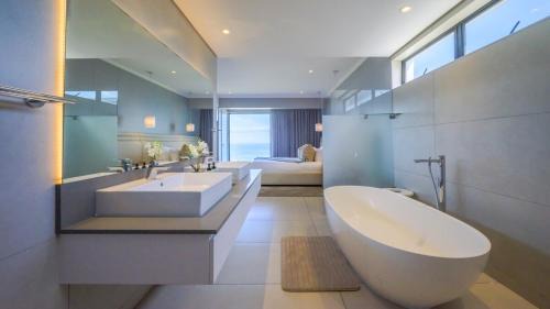 La Mercy Villa | Ocean view escape