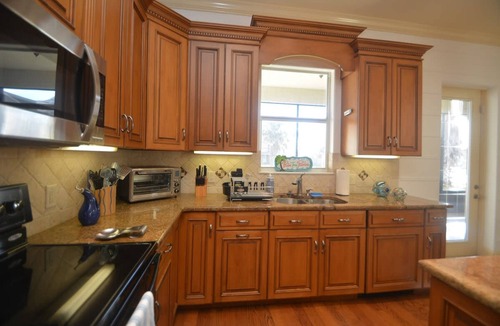 Marineland Acres House | Ocean View Paradise - Steps Away From the Beach