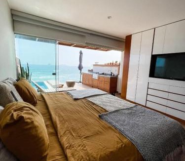 Punta Hermosa Apartment | Oceanview 2BR with Terrace in Punta Hermosa