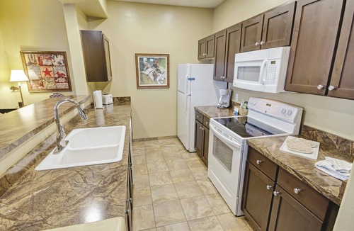Heber Resort | OFFICIAL LISTING | WorldMark Bison Ranch 2BR w/Fireplace, Pool/Hot Tub & More!