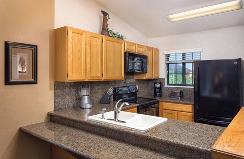Flagstaff Resort | OFFICIAL LISTING | Wyndham - Flagstaff 1 BR Near Grand Canyon, Swim/Golf Onsite