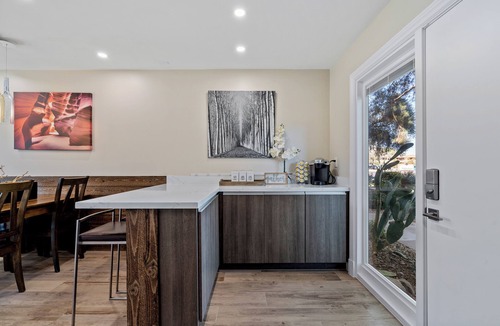 South Scottsdale House | Old Town Scottsdale ~ Newly Upgraded Townhouse