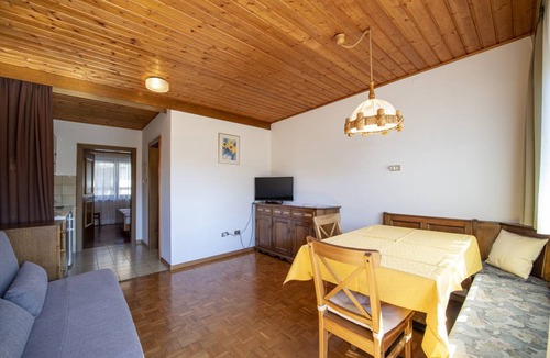 Selva di Val Gardena Apartment | One-Bedroom Apartment with terrace - 171B
