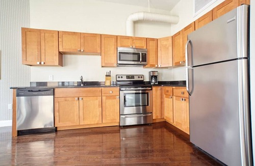 Boston Financial District Apartment | Open Air 2BR | FIDI Boston | Close to Everything!