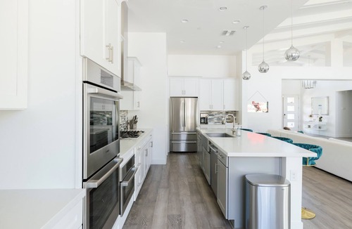 Camelback Park Estates House | Orange Blossom by LuxeKey | Modern Luxury Home in Old Town w/Free Pool Heat