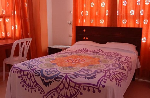 Veintiseis de Octubre Hotel | Orquídea's Hotel