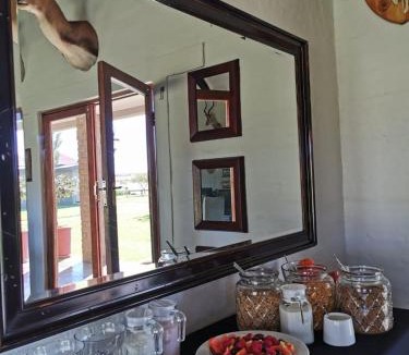 Philippolis Cabin | Otterskloof Game Reserve