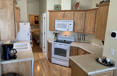 Mesa Resort | Our beautiful Arizona home in a 55+ resort.