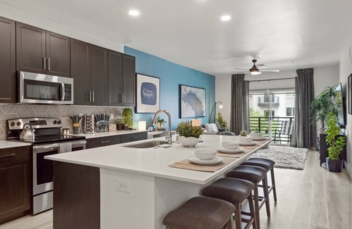 Desert View Village Condo | Outdoor Games Heated Pool Close to Golf & Shops
