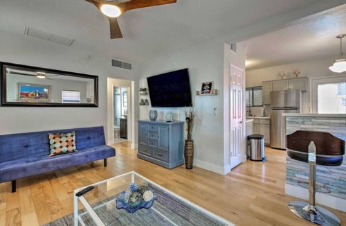 Coronado House | Palm house · Phoenix Home w/renovated Pool & String Lights