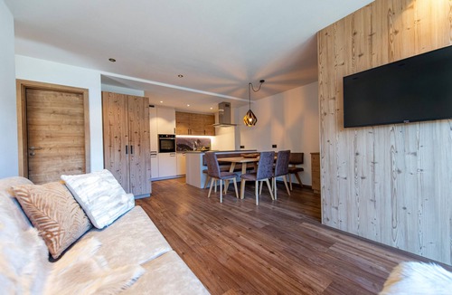 Santa Cristina Val Gardena Apartment | Panoramic holiday farm with spa Perteut 149B