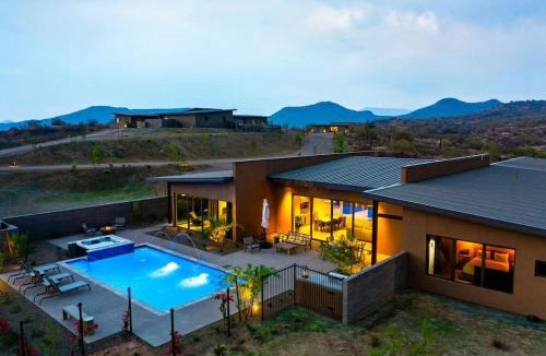 Fort McDowell House | Paradise Canyon Retreat - 3 Private Estates