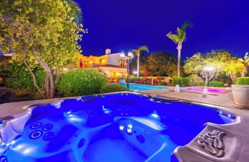 Shea Ranchos House | Paradise Castle+PickleballCrt+Putt+SpaRoom+GameRm