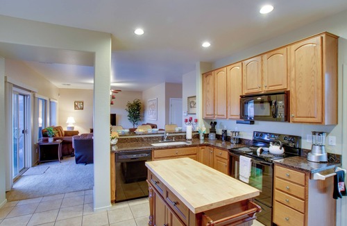 San Tan Valley House | Patio & Community Perks! San Tan Mountain Retreat
