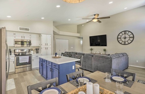 Monarch House | Patio + Fenced Yard: Family Retreat in Phoenix!