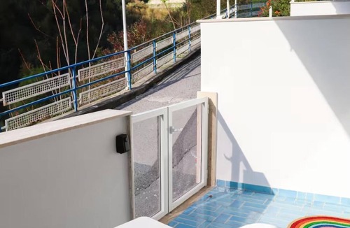Vietri sul Mare Apartment | Peaceful refuge between the green mountains and the blue Amalfi Coast