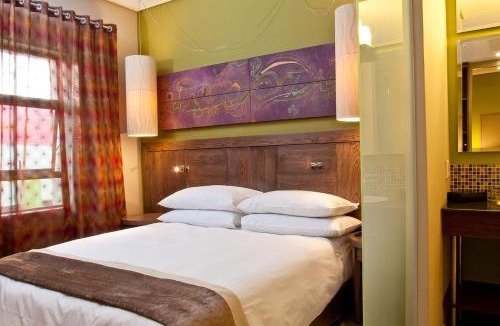Empangeni Hotel | Peermont Metcourt at Umfolozi, Empangeni