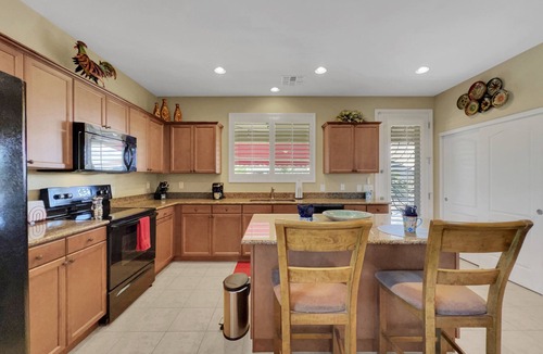 Circle Cross Ranch House | Perfect Retreat! 30 Nights Min! Raised Hot Tub With Views!