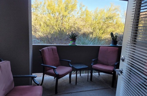 Tucson Condo | Pet Friendly-1st Floor 2 with Direct Access from parking - Mountain Views!