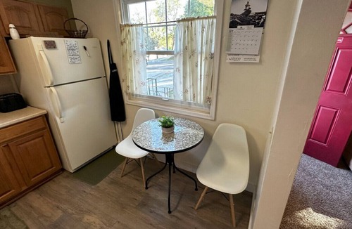 Central - Terry House | Pet Friendly 2BR Home w/fenced backyard