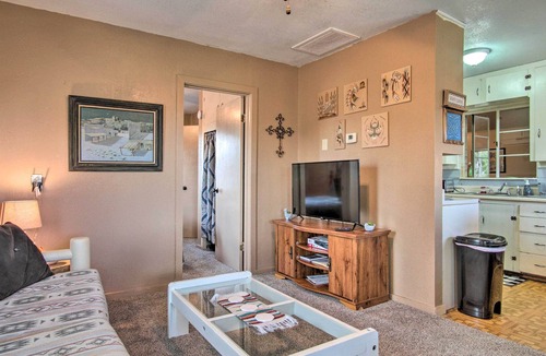 Elfrida House | Pet-Friendly Elfrida Home w/ Porch & Fire Pit