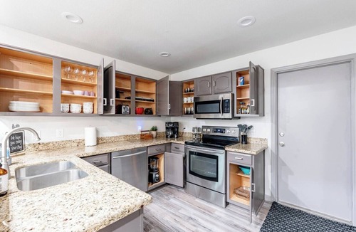 Mesa House | Pet-friendly, Family BBQ ~ Perfect Staycation