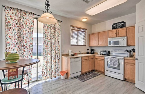 South Mountain House | Pet-Friendly Retreat ~ 6 Mi to Downtown Phoenix!